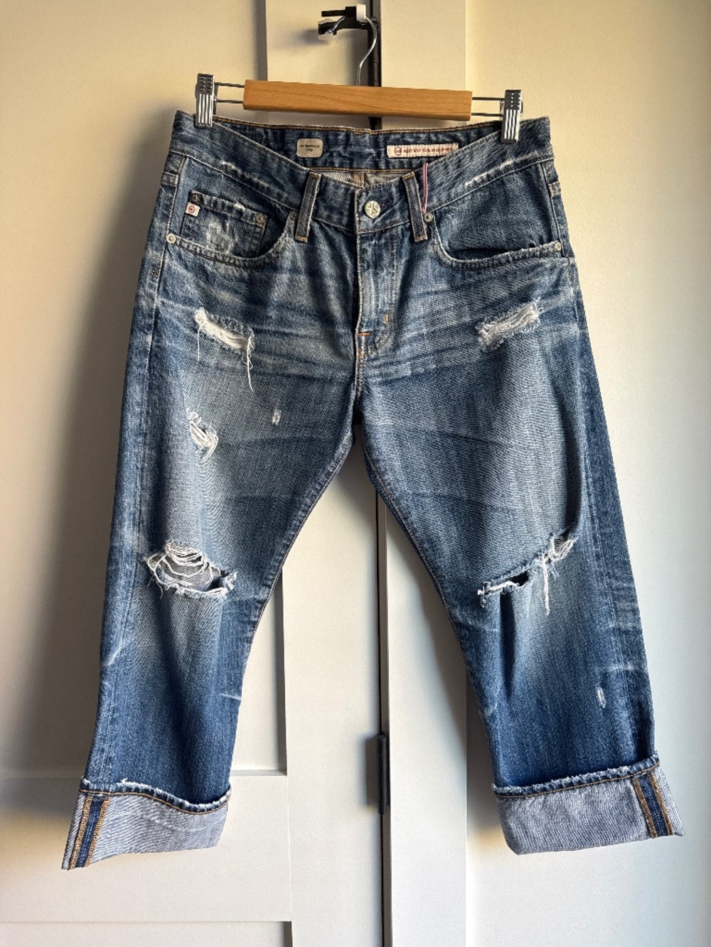 Women’s Cropped AG Jeans Size 28R